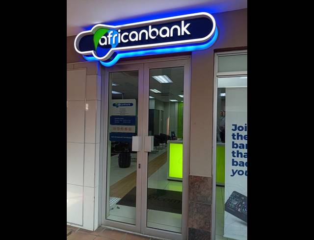 RETAIL FOR SALE IN RICHARDS BAY CENTRAL